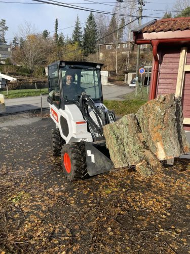 Frakter bort store kuber